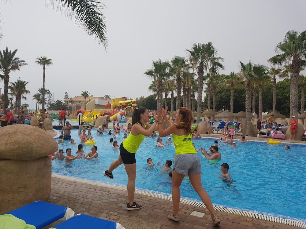 Hotel Mediterraneo Bay Hotel&resort