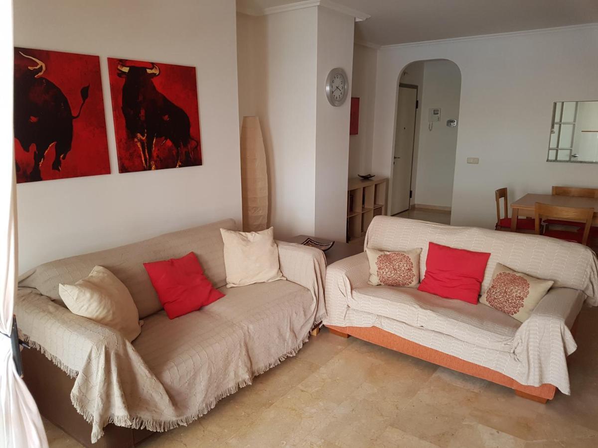 Pelicanos Golf & - Spacious And Modern With Terrace And Private Pool *