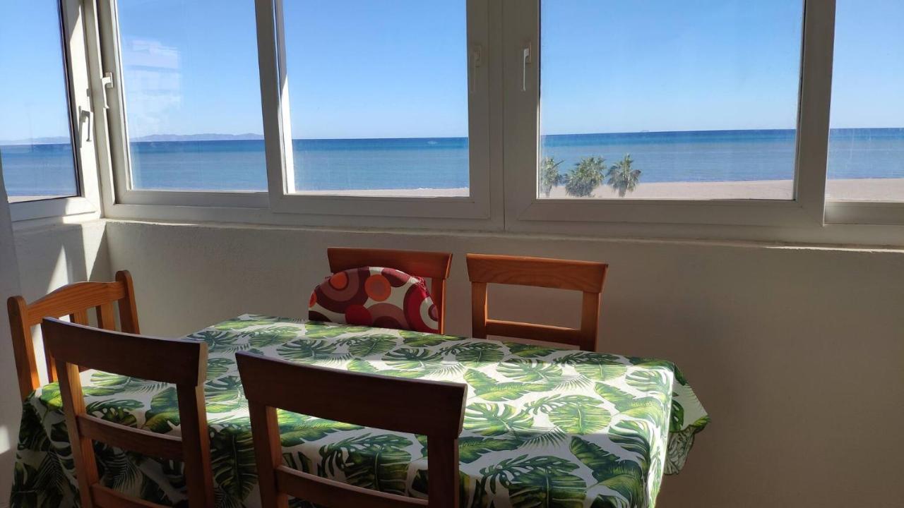2 Bedroom Front Line Of The Apartamento *