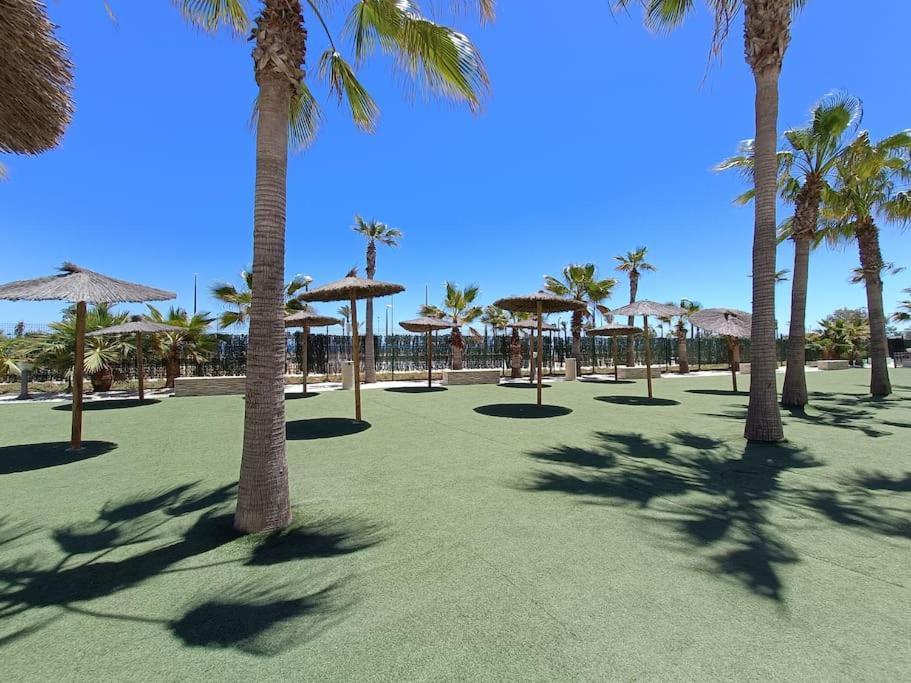 Apartamento Roquetas 12, Vistas Al Mar, Piscina Y Garaje Roquetas de Mar