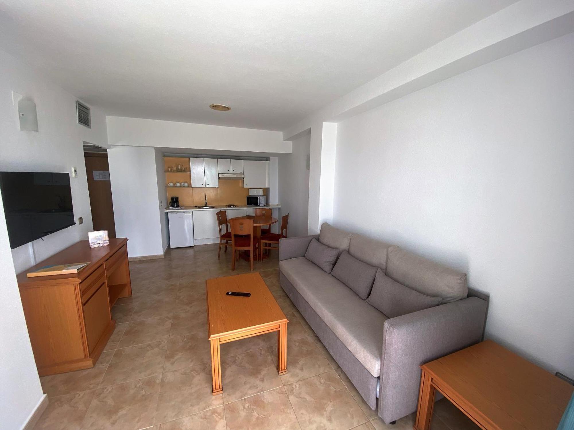 Aparthotel Bahia Serena (adults Only)