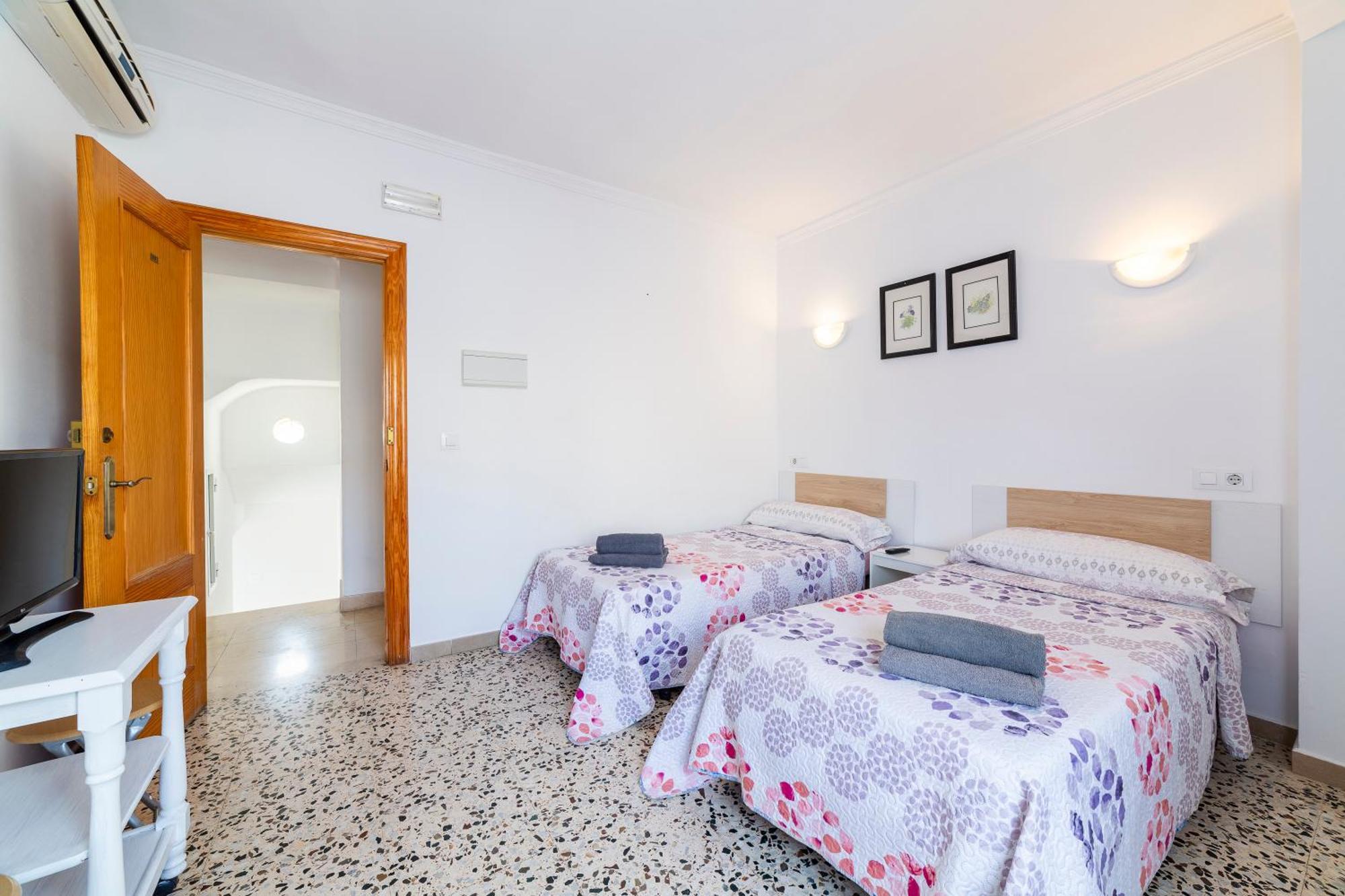 Moya Guest house *