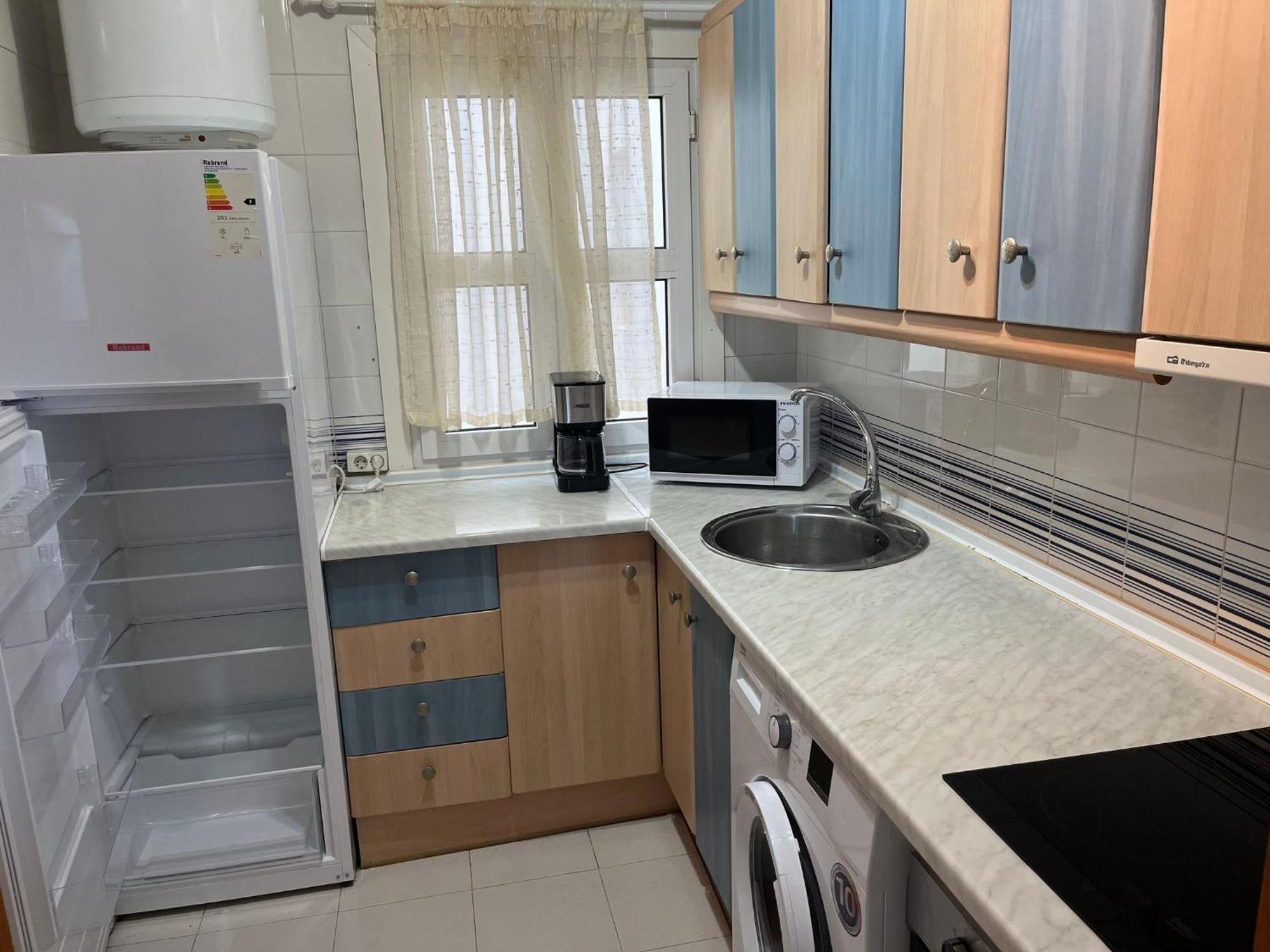 2 Bedroom Front Line Of The Apartamento Roquetas de Mar
