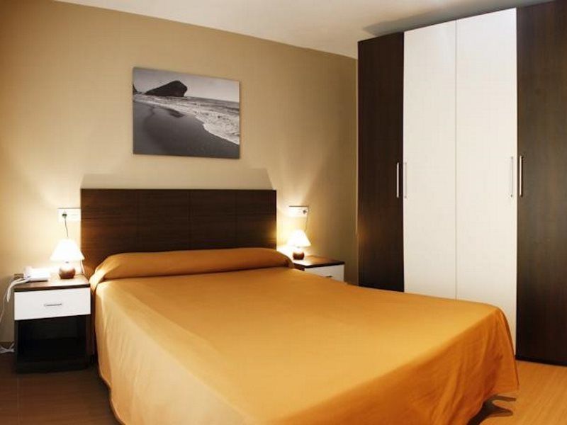 Aparthotel Bahia Serena (adults Only) 4*