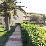 Estudio En Club Tropicana A 50 Metros De La Playa
