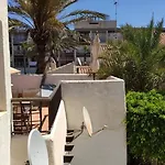 Apartment A Few Steps From Beach