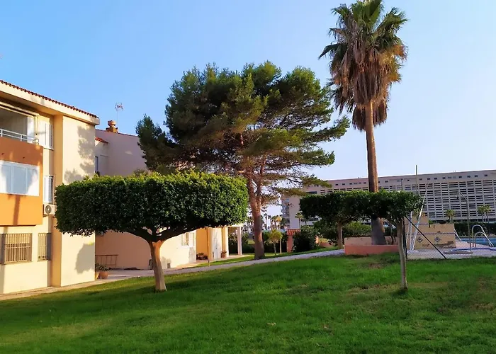 Atractivo Apartamento En La Playa Con Parking