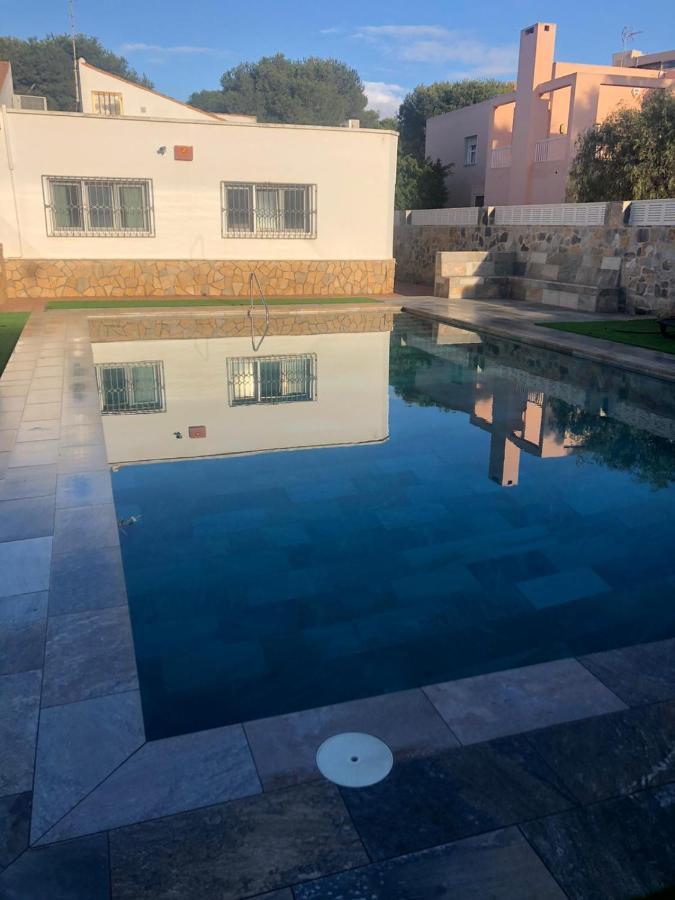 Villa Urbanisation With Pool 3rd Line