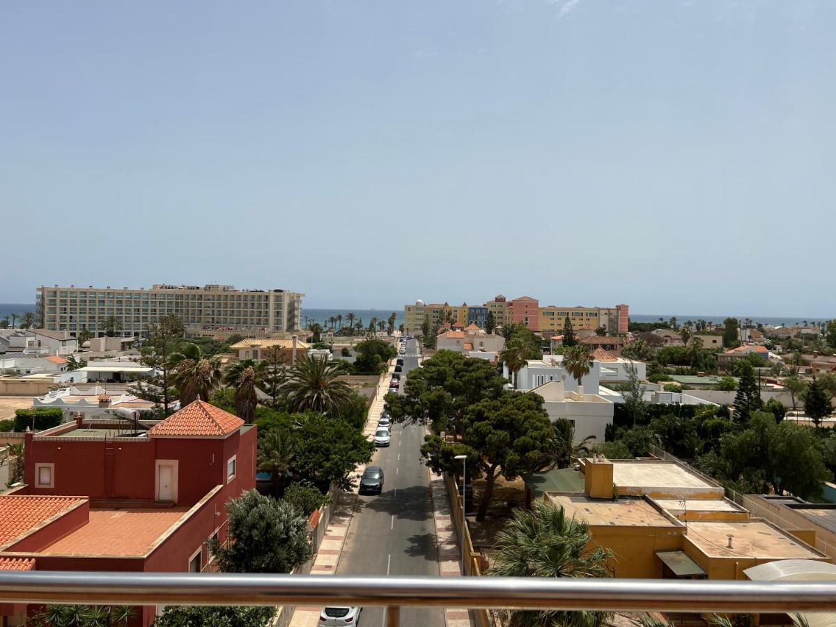 Apartamento ático Con Terraza En *