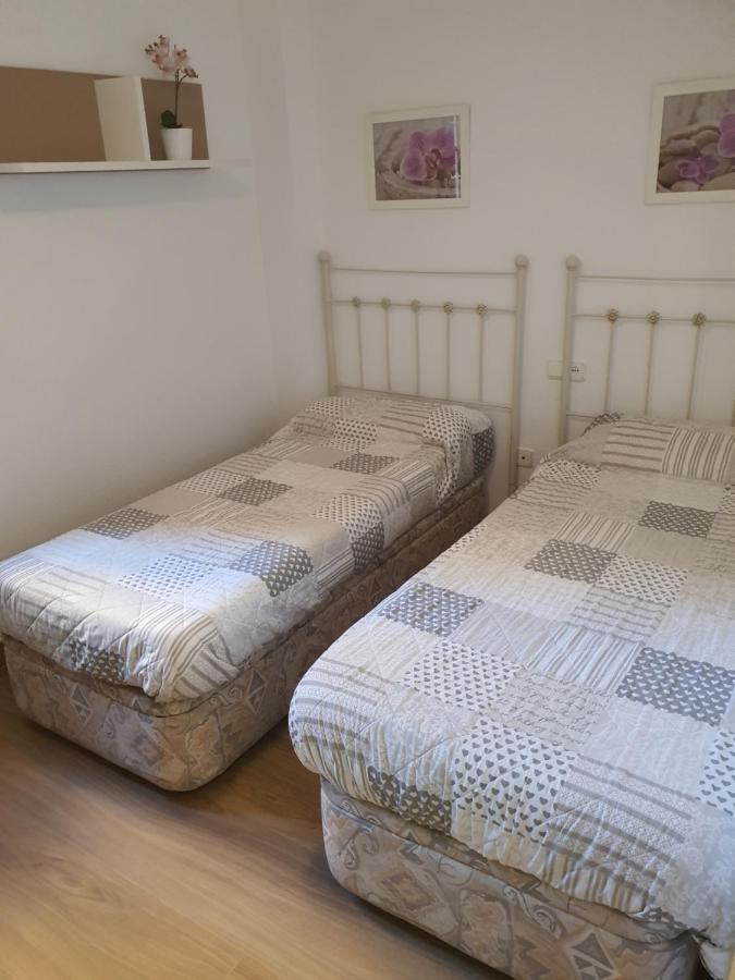 Apartamento Olimpiadas Bajo Roquetas de Mar