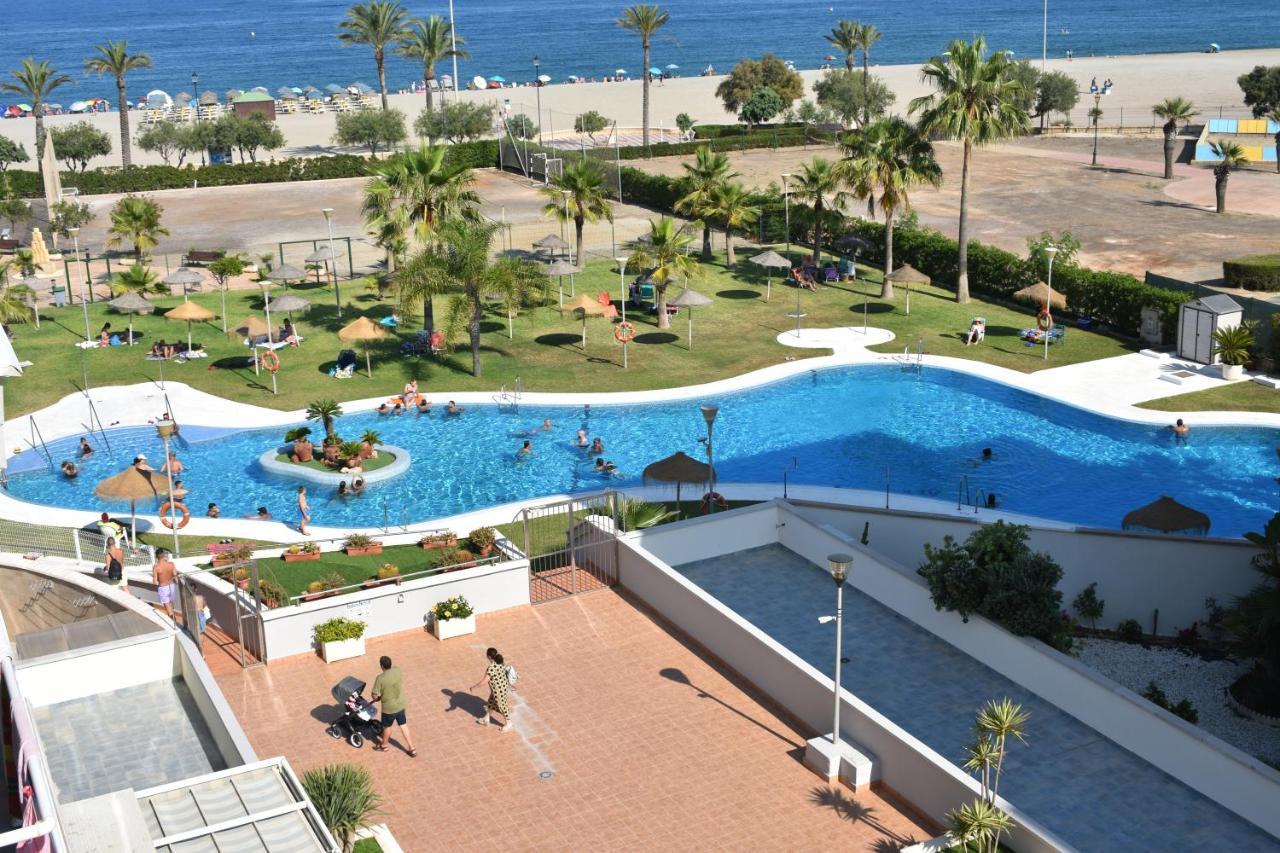 Apart. Relajante, 1ª Linea De Playa Y Piscina
