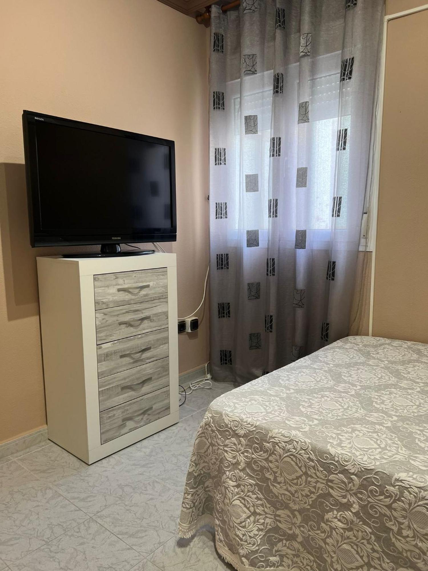 Apartamento Roquetas - Madrid