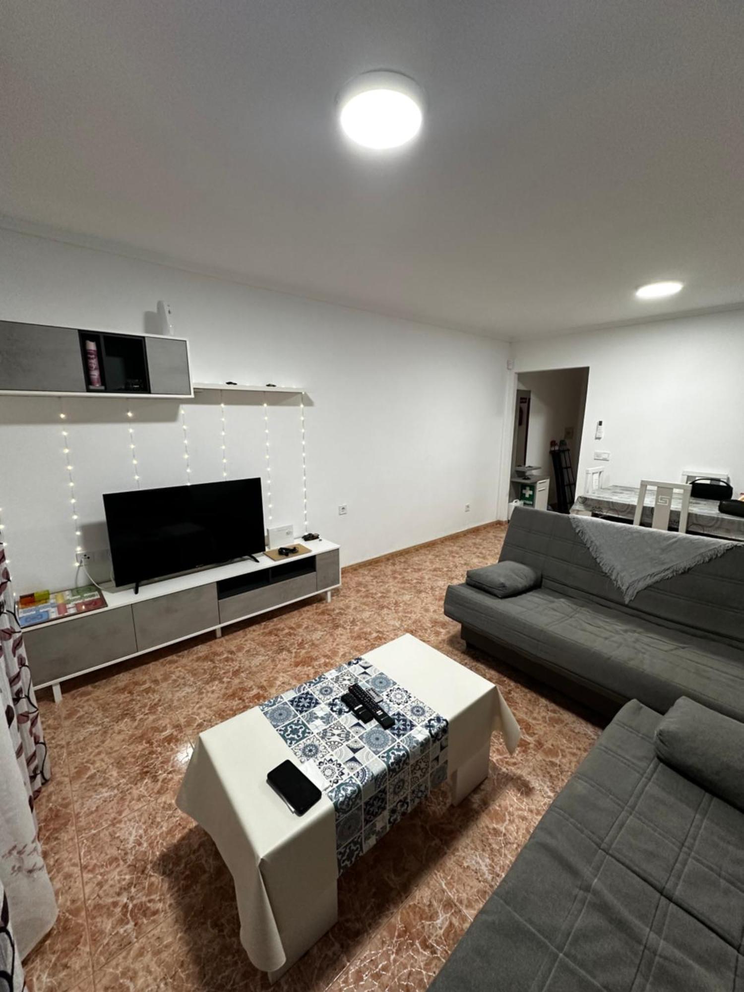 Nuki Apartment *