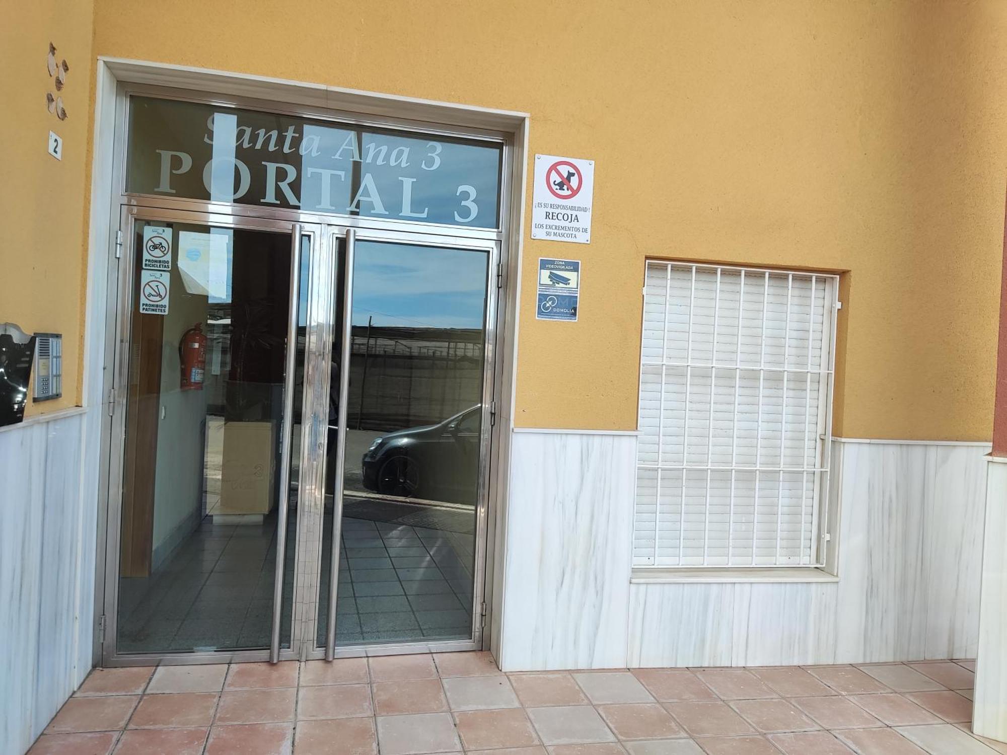 Piso Bajo Santa Ana Apartamento *