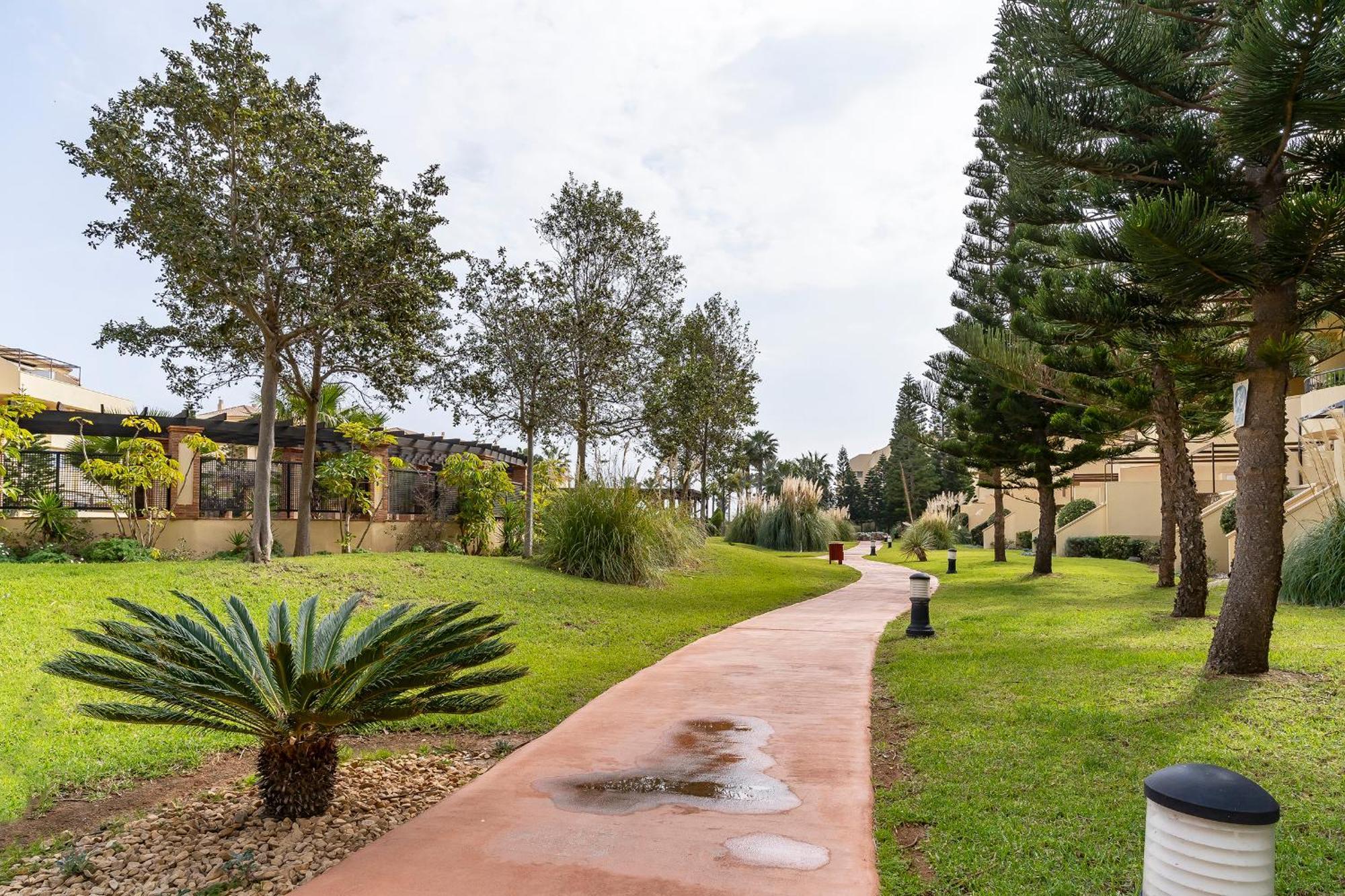 Paraiso Romana Residencial Apartamento