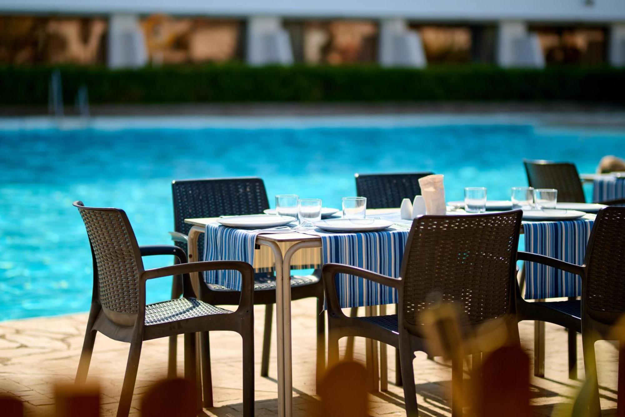 Alua Golf Trinidad Hotel 4*