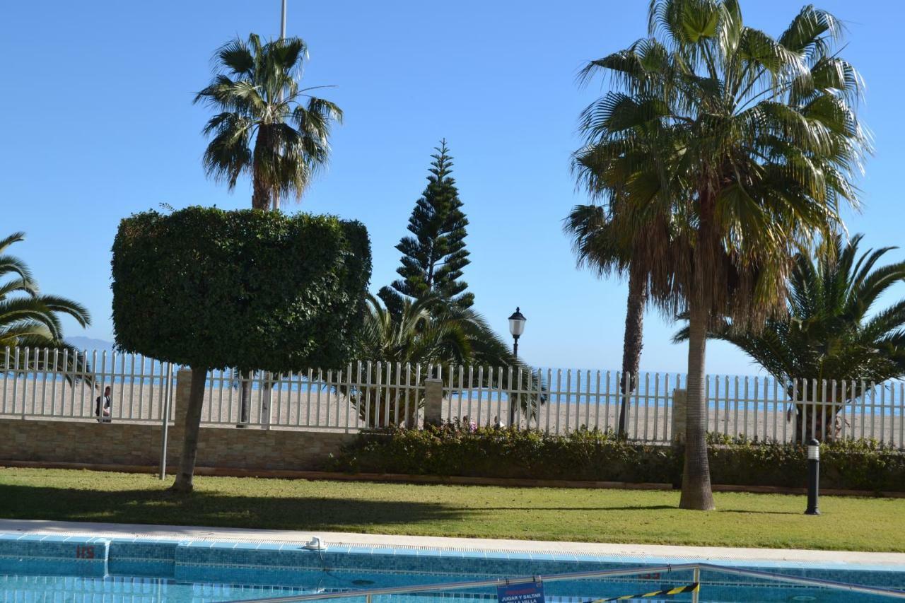 Apartamento Olimpiadas Bajo Roquetas de Mar